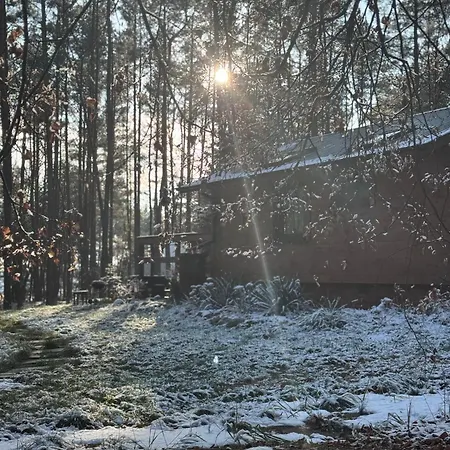 Urocza W Lesie Nad Woda * Skubianka